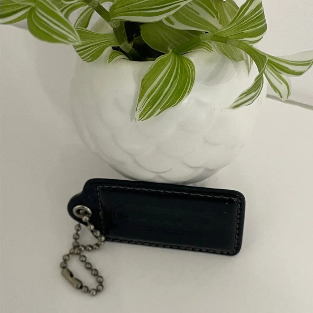 Coach 3” Hang Tag | Black Patent Leather